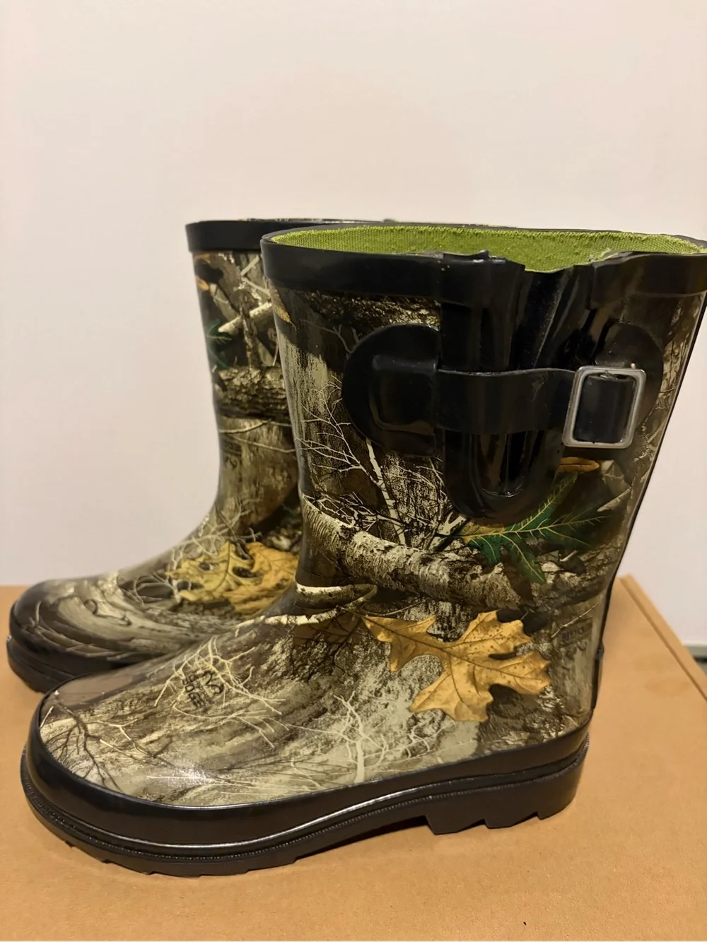 Magellan Outdoors youth waterproof